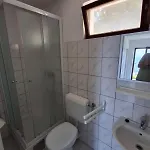 Seaside Secluded Cove Virak, Hvar - 4035 Apartman Gdinj