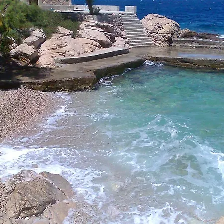 Apartment Seaside Secluded Cove Virak, Hvar - 4035 *
