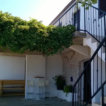 Seaside Secluded Cove Virak, Hvar - 4035 Apartment Gdinj