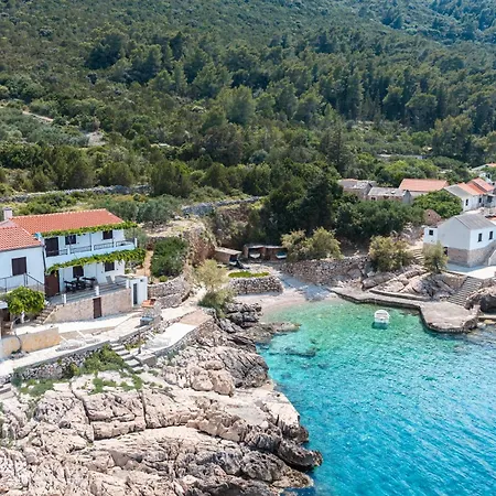 Appartamento Seaside Secluded Cove Virak, Hvar - 4035 *